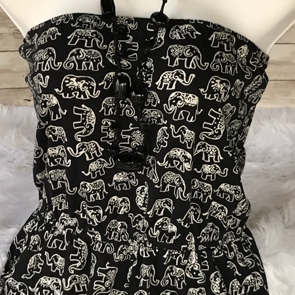 Forever 21 Strapless Elephant Romper - Picture 4 of 6